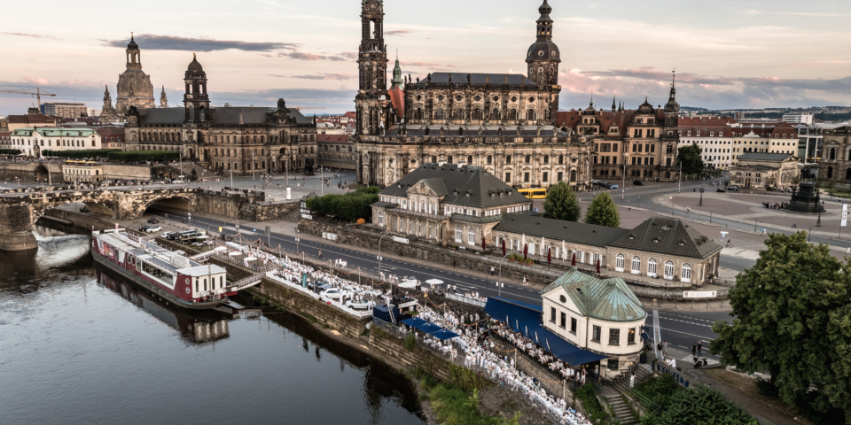 Kobalt Altstadt Dinner en blanc 20241